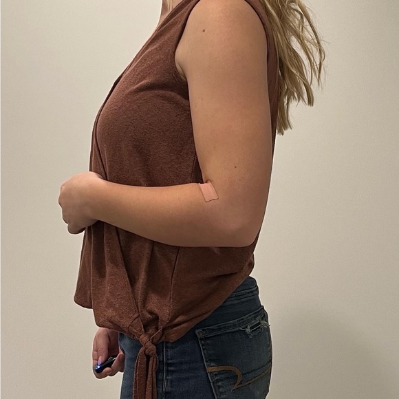 Side Tie Top - Picture 2 of 2